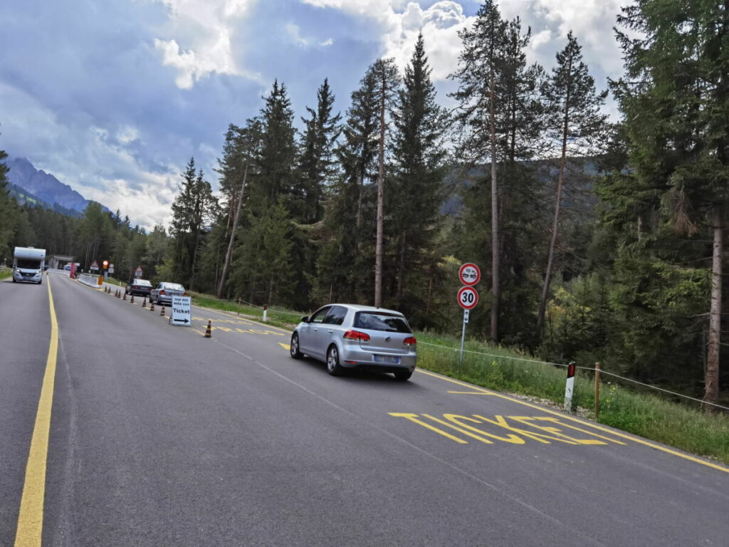 Pragser Wildsee Anfahrt in der Hauptsaison - nur mit Ticket möglich!