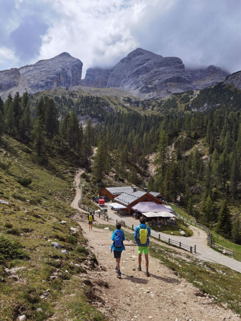 Die Plätzwiese in Südtirol ist ein tolles Eck zum Wandern in den Dolomiten