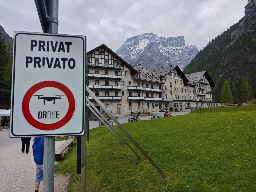 Alle Infos zum Drohnenverbot am Pragser Wildsee